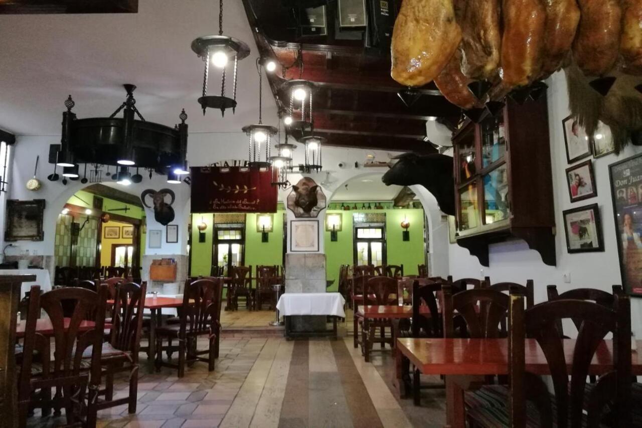 Casual Don Juan Tenorio Sevilla Экстерьер фото